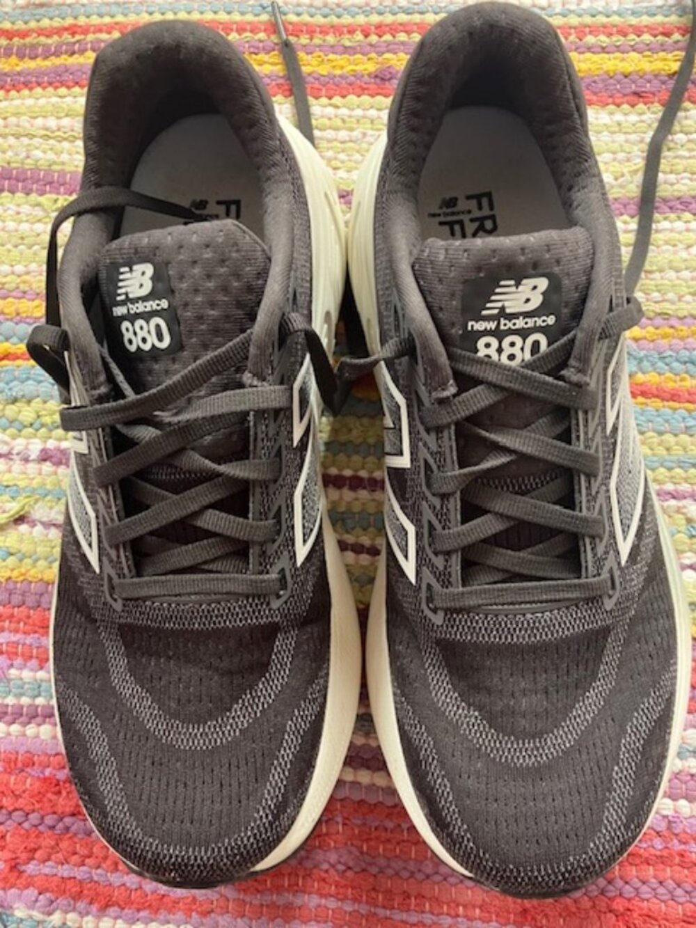 New Balance Women's Fresh Foam X 880v15 - Size 9 - Color Black with Silver